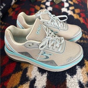 Gdefy Women's Athletic Sneakers - Light Blue and Gray